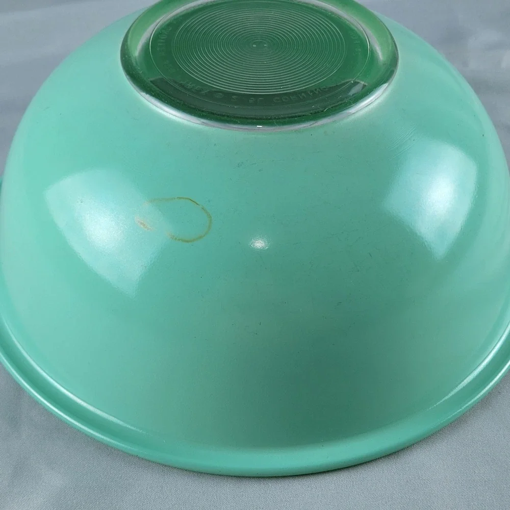 Pyrex Mixing Bowl 2.5L Seafoam Green Vintage 325 Glass Nesting Bowl USA